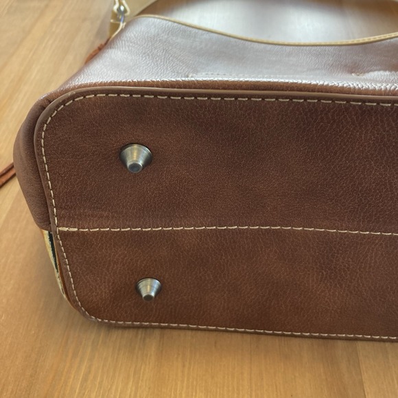 Montana West Purse Bag Brown Aztec Southwest Embossed Rivets Great Condition - Picture 9 of 16